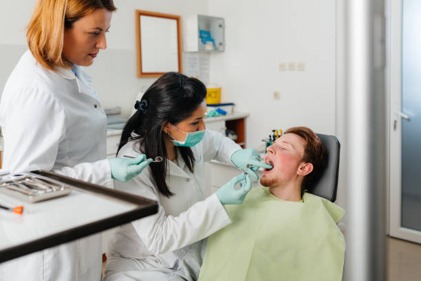 Best Broken Tooth Emergency  in Window Rock, AZ